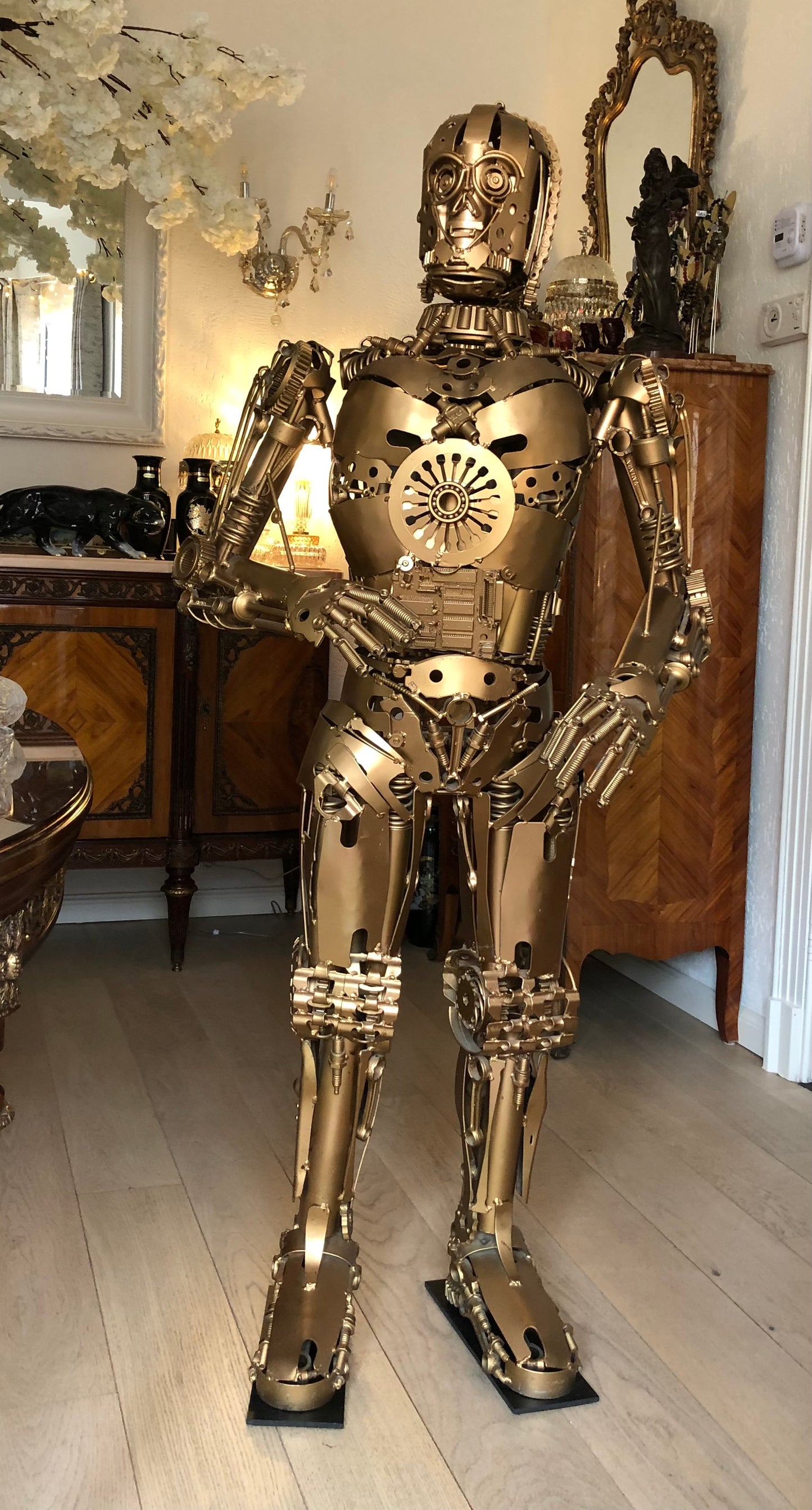 C3PO sculptuur