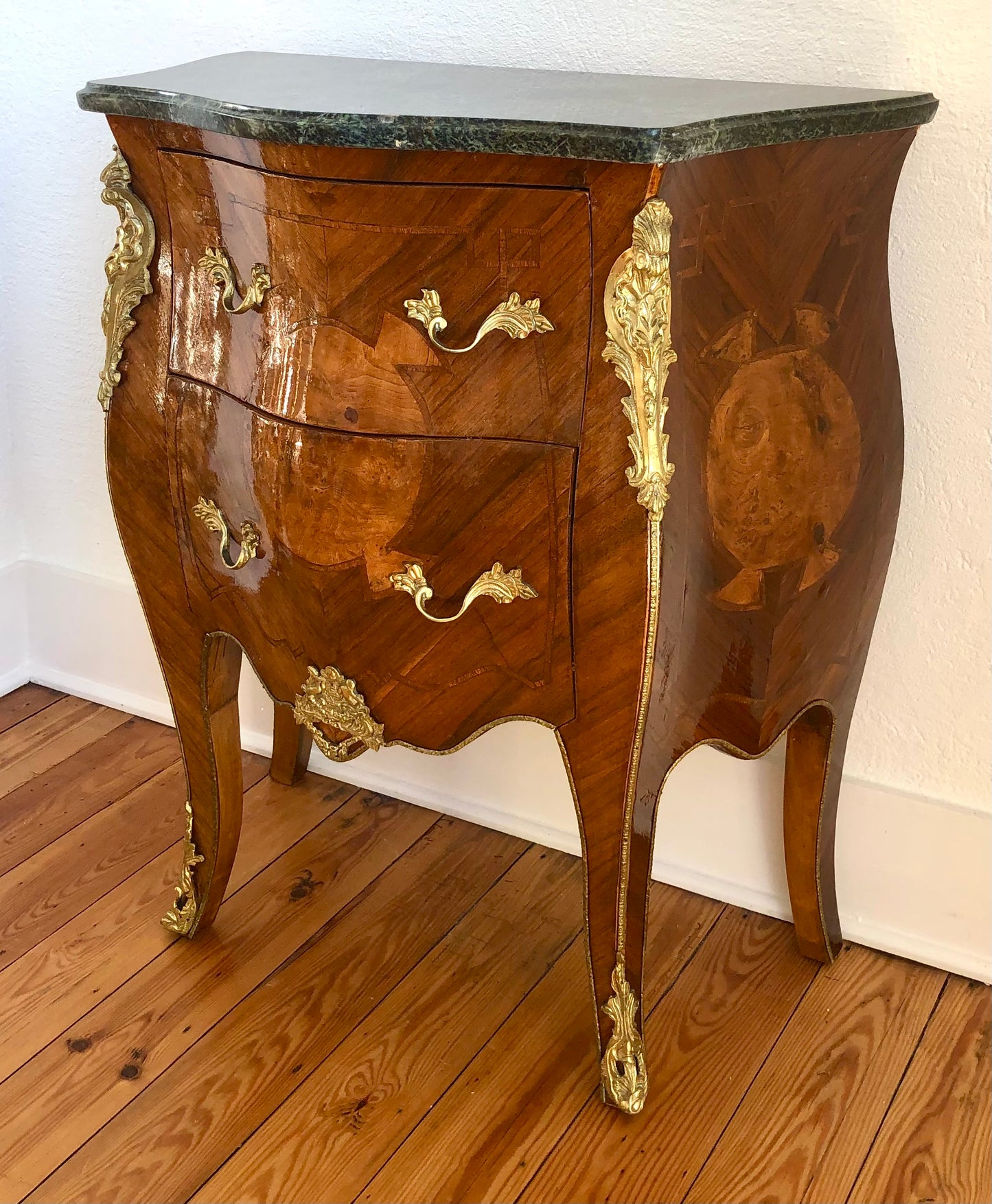 Commode