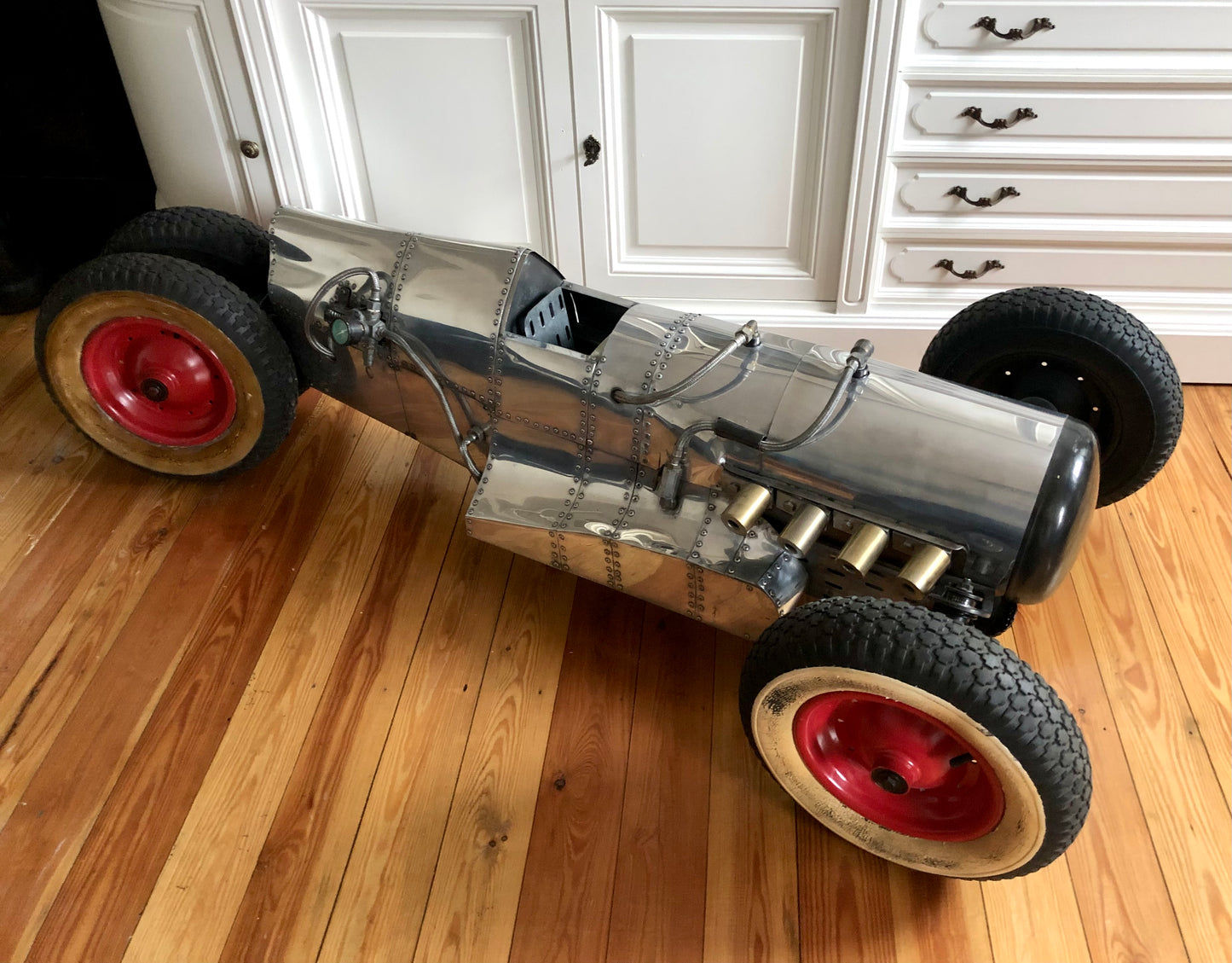 Sculptuur, Spitfire racer