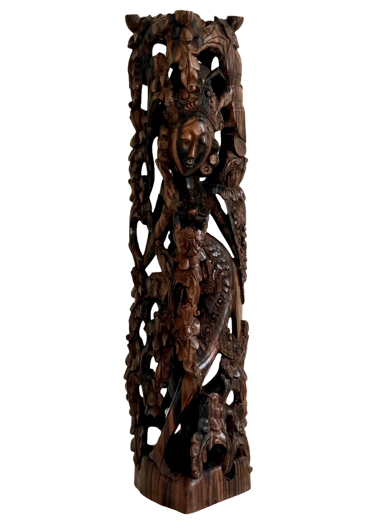 Legong kunst houtsnijwerk