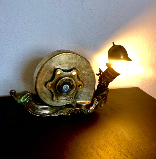 Sculptuur/ lamp ,The Flash’