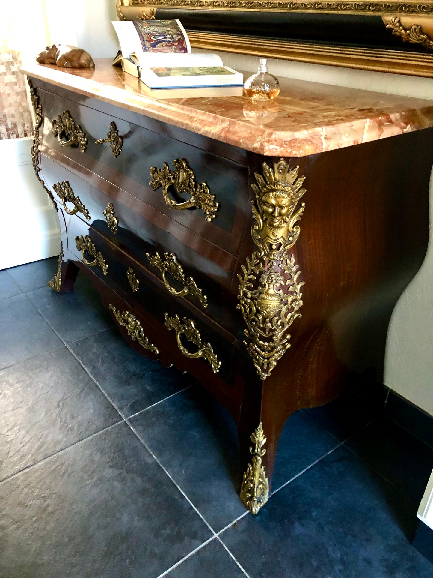 Commode