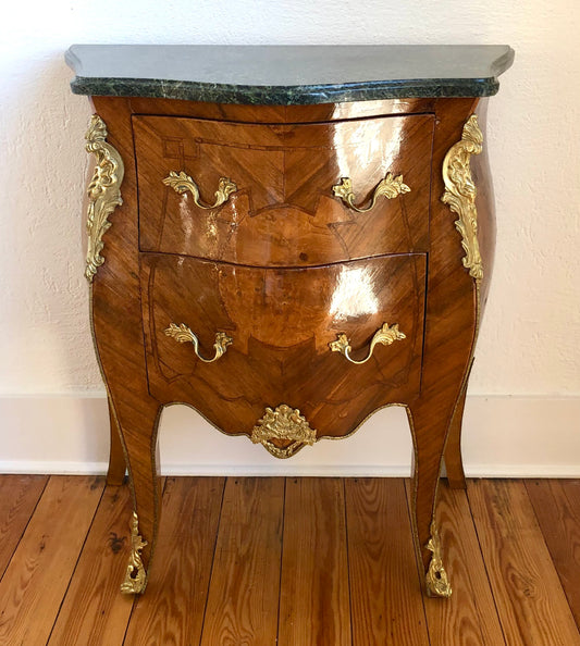 Commode