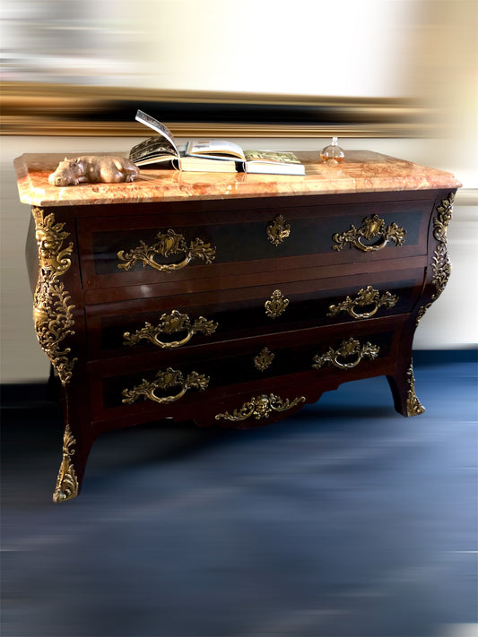 Commode